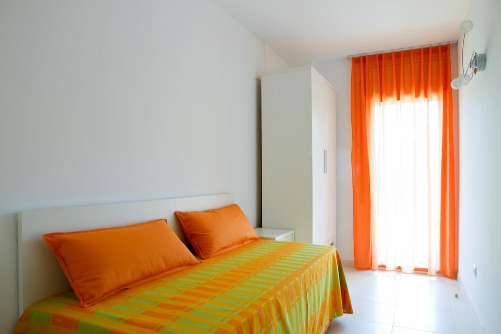 Rentalmar Paradise Families Only Con Parking Salou Room photo